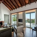 וילה Seaview With Piano By Chania Living Stories *