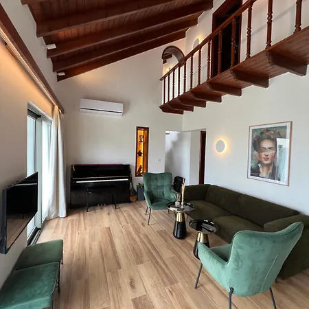 Chania Living Stories With Piano *